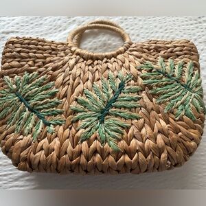 Straw Studios Tan and Green Woven Tote